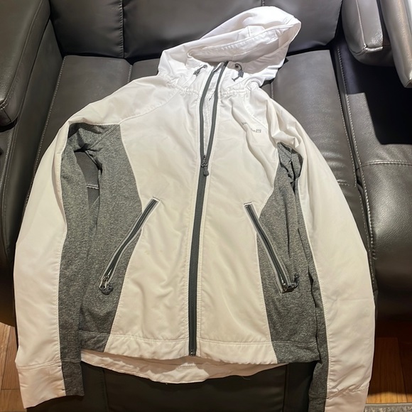 Avalanche Jackets & Coats Avalanche Workoutwindbreaker Jacket Gray